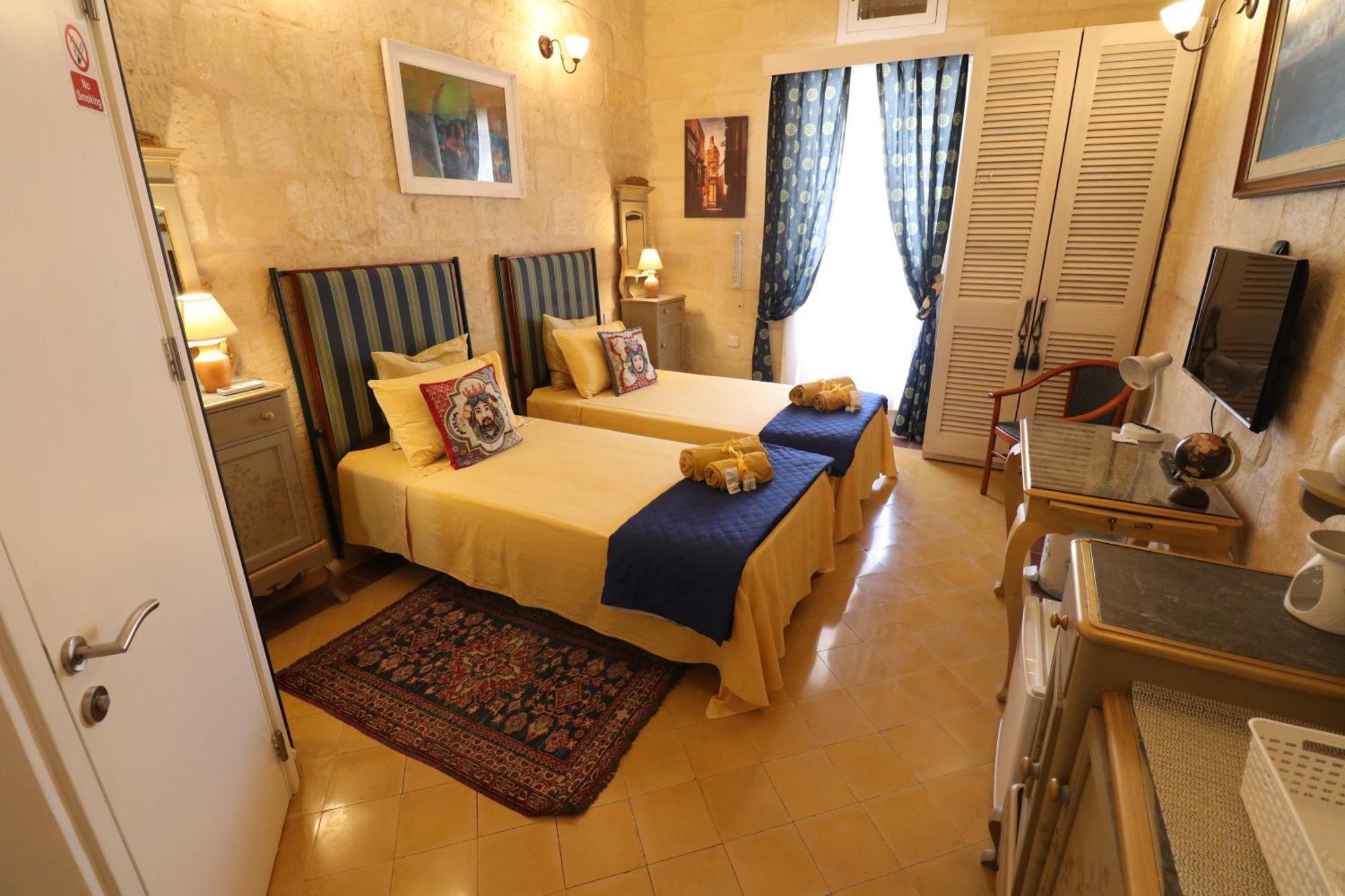The Knight - Heritage & Art Home At Birgu Square Εξωτερικό φωτογραφία