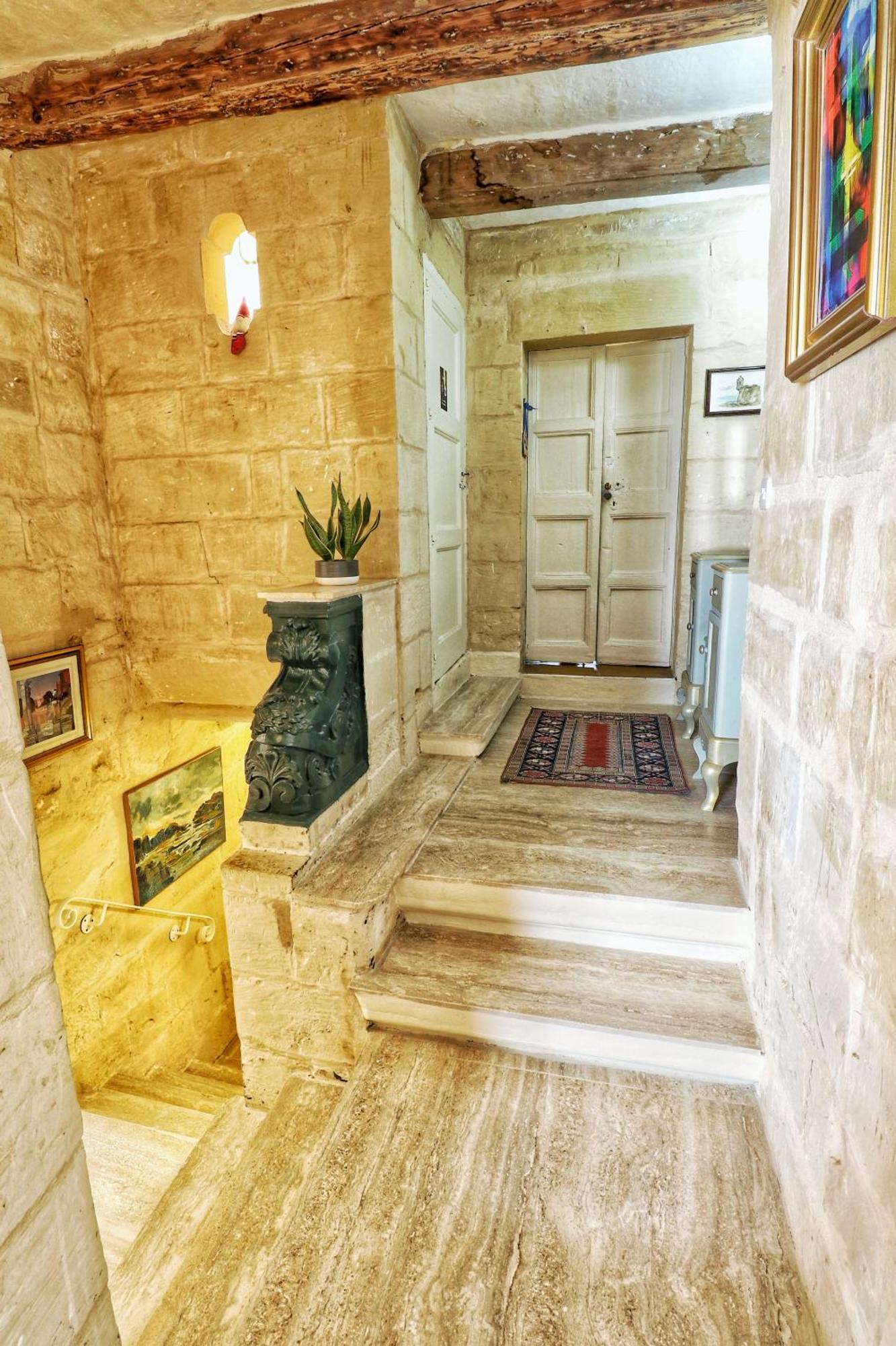 The Knight - Heritage & Art Home At Birgu Square Εξωτερικό φωτογραφία