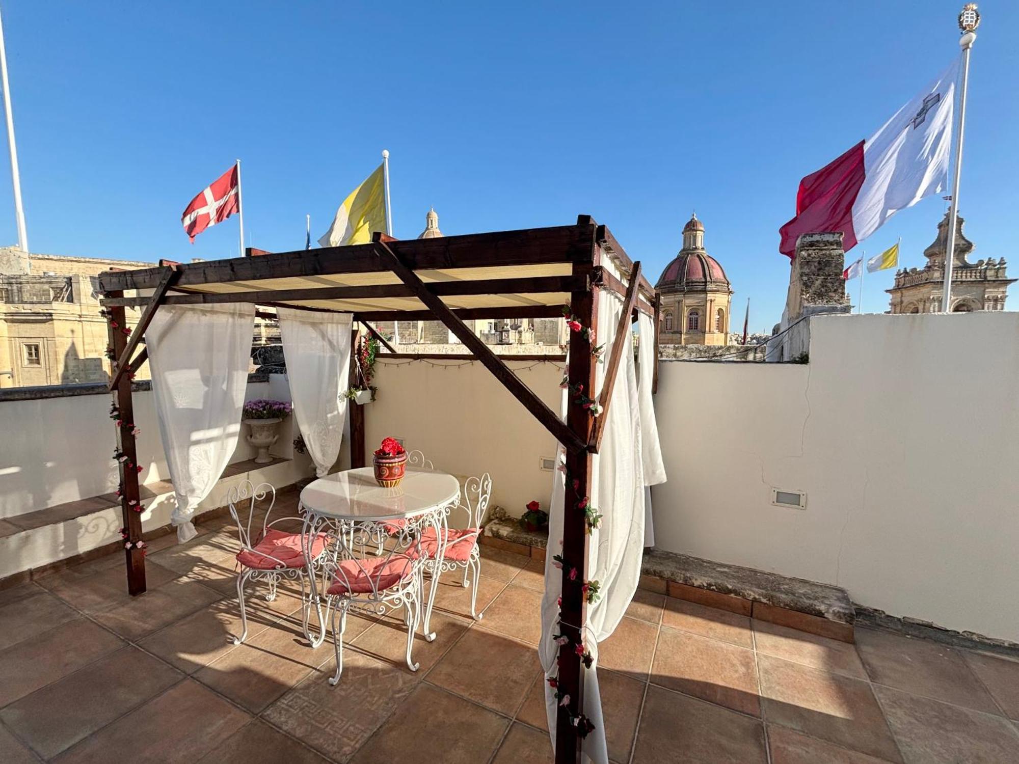 The Knight - Heritage & Art Home At Birgu Square Εξωτερικό φωτογραφία